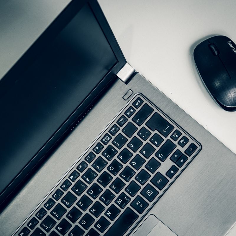 ASUS VivoBook 15
