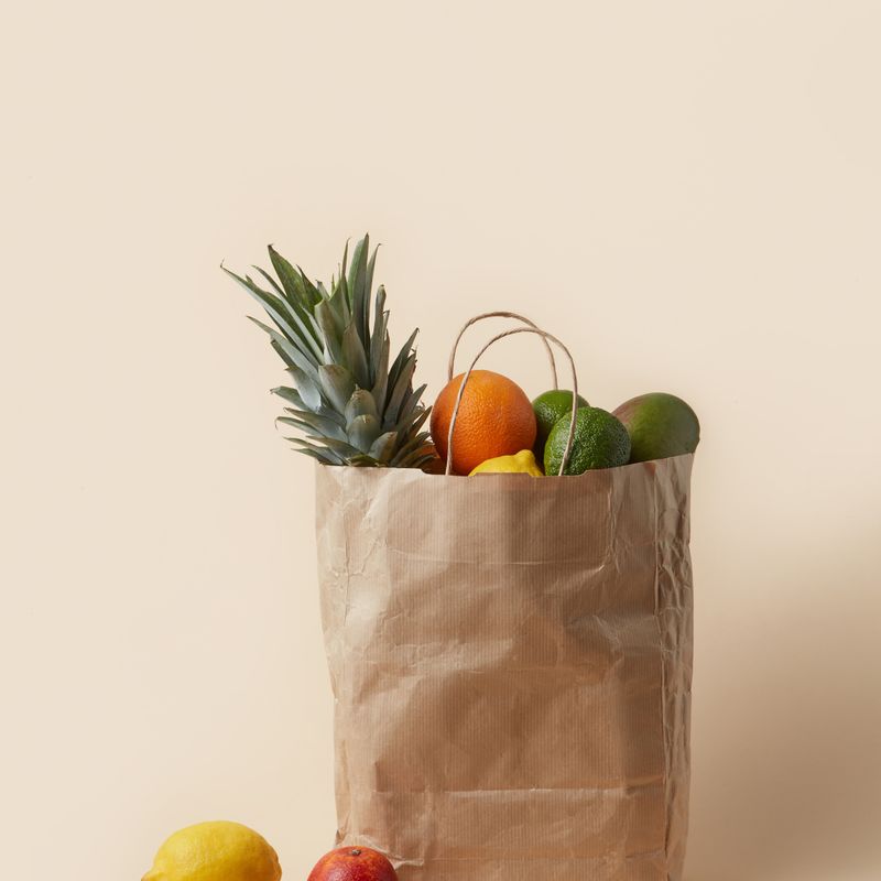Fresh Seasonal Fruits Box