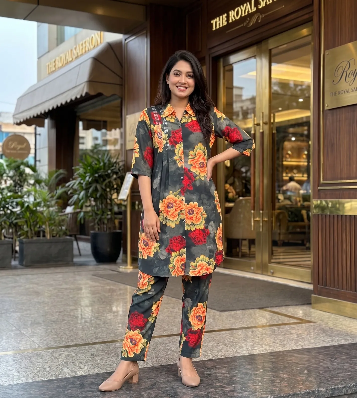 Bansari Turquoise Abstract Floral Printed Long Shirt Set
