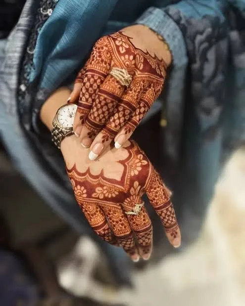 হাতের অর্গানিক মেহেদী