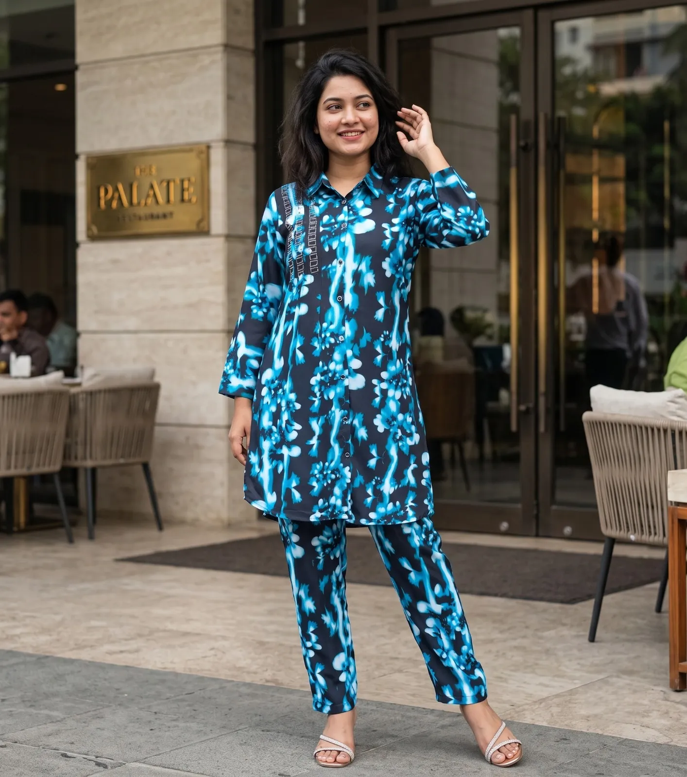 Bansari Turquoise Abstract Floral Printed Long Shirt Set