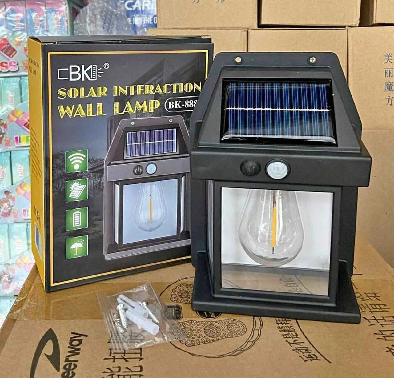 💡 Solar Interaction Wall Lamp