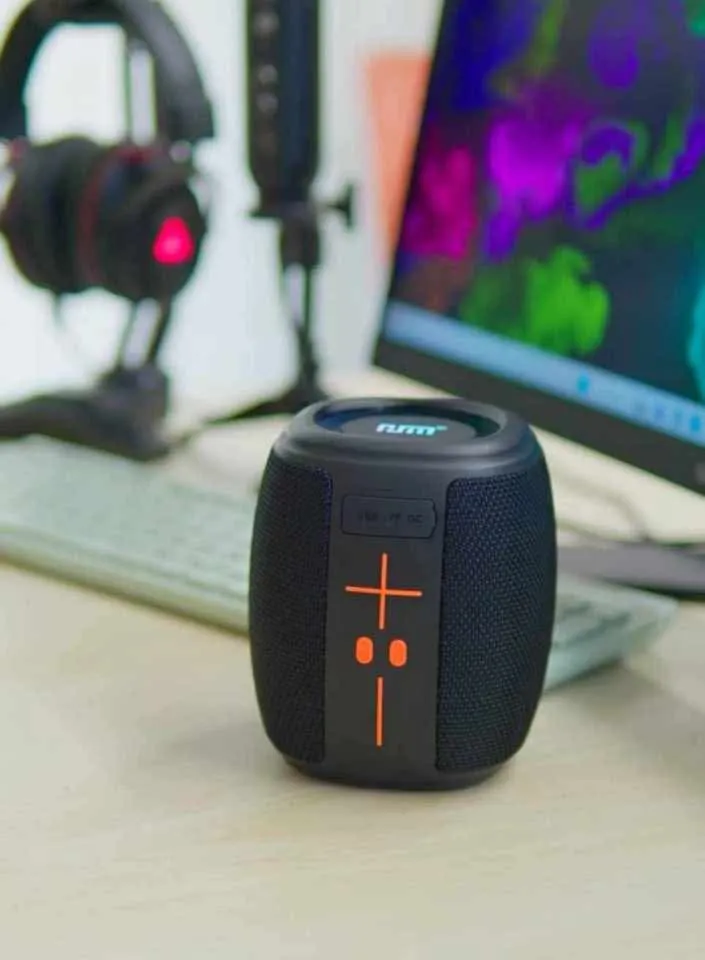 Hm-805 waterfroof Bluetooth speaker